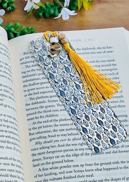 Cat butt bookmark